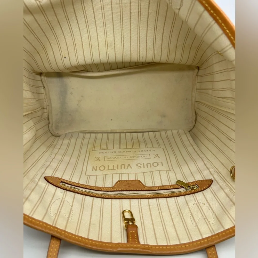 LOUIS VUITTON Damier Azur Neverfull MM With Pouch. Entrupy Verified Authentic